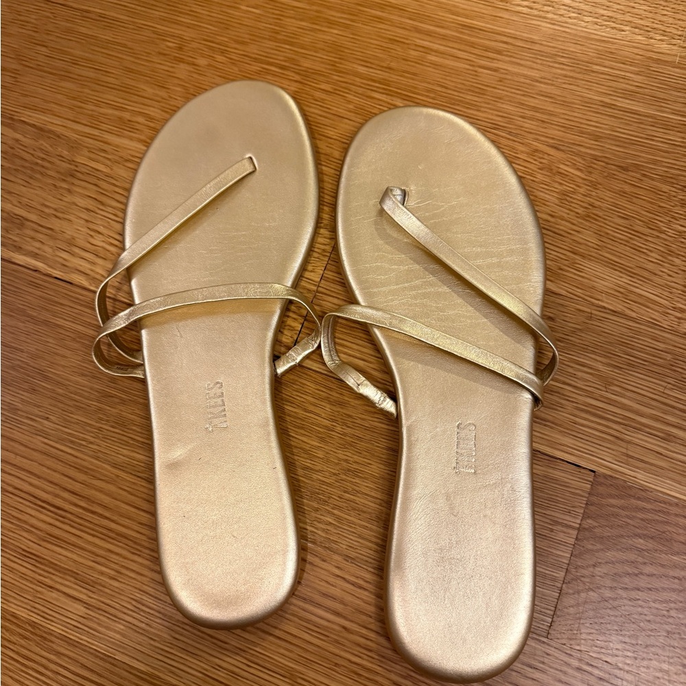 TKEES Gold Leather Sarit Sandal